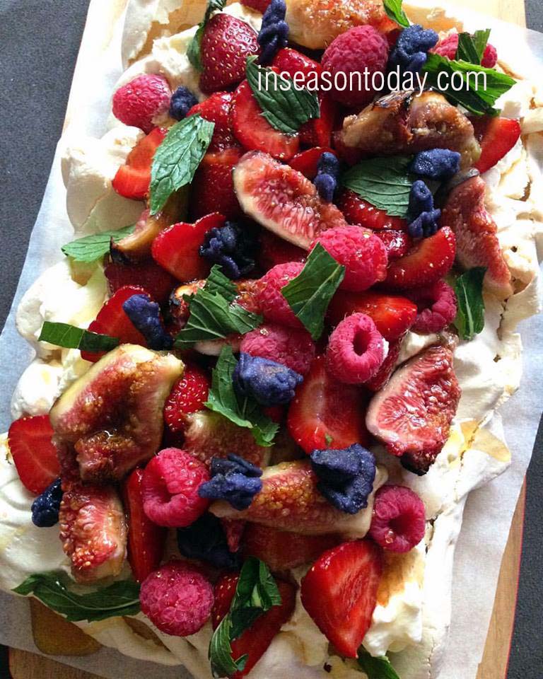 Balsamic Strawberries and Grilled Honeyed Figs Pavlova 1