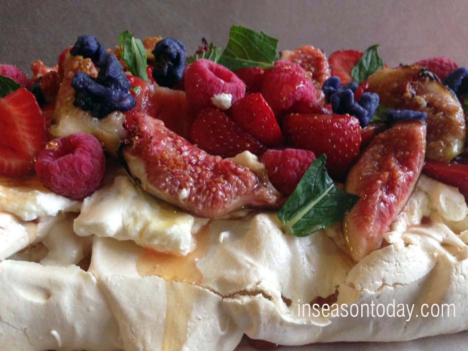 Balsamic Strawberries and Grilled Honeyed Figs Pavlova 2